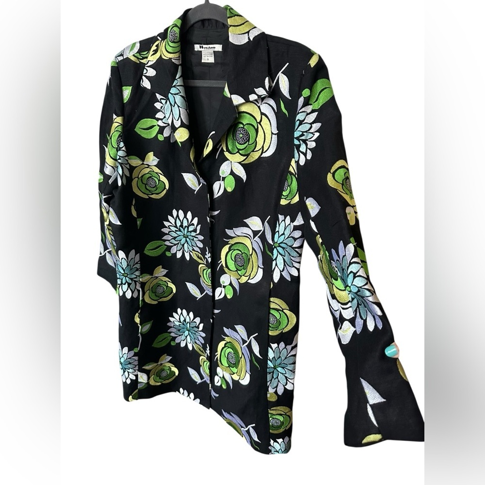Floral Black Blazer with Green and Blue Accents size 16 - Picture 5 of 9